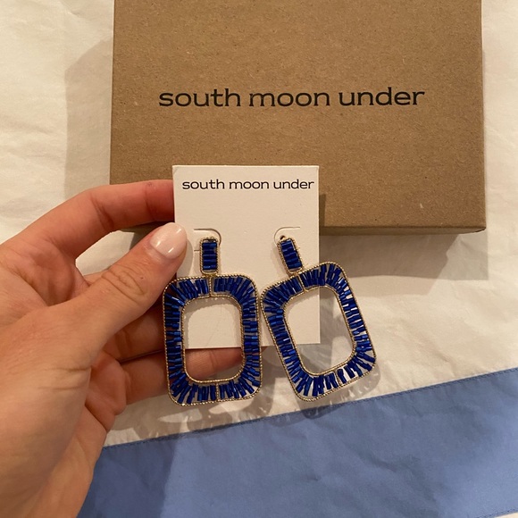 SouthMoonUnder Earrings - Picture 3 of 3